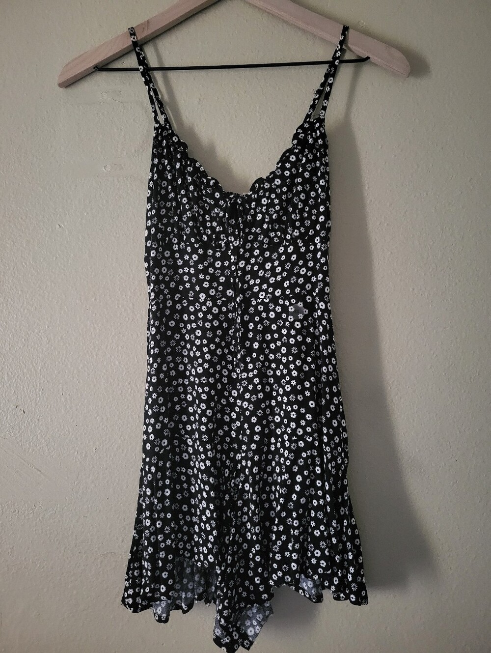 Aeropostale Floral Romper XS